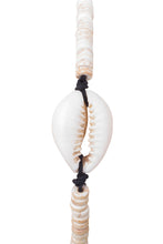 Lade das Bild in den Galerie-Viewer, Maldives - Shell,Wood&Beeds Art