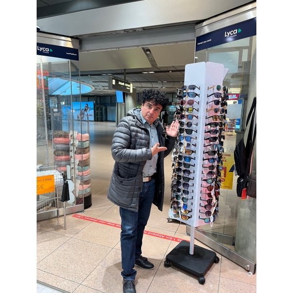 Customers (Hamburg Airport)