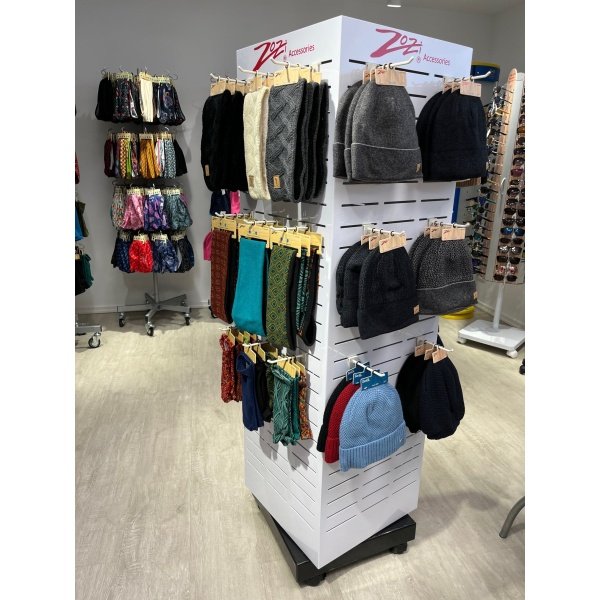 Display Winter Accessories